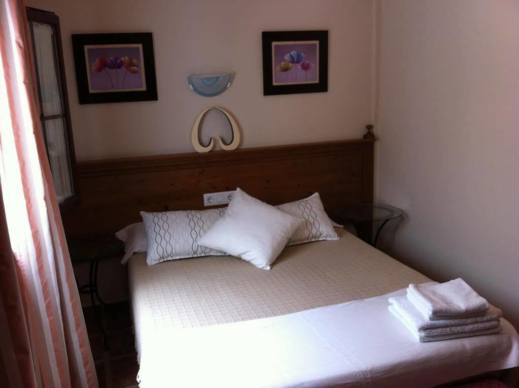 Hostal Costa De La Luz Кониль-де-ла-Фронтера Экстерьер фото