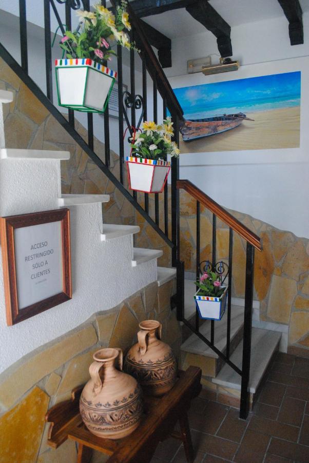 Hostal Costa De La Luz Кониль-де-ла-Фронтера Экстерьер фото