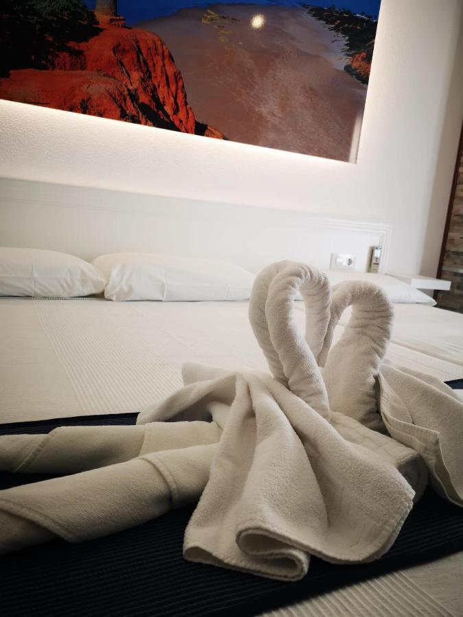 Hostal Costa De La Luz Кониль-де-ла-Фронтера Экстерьер фото