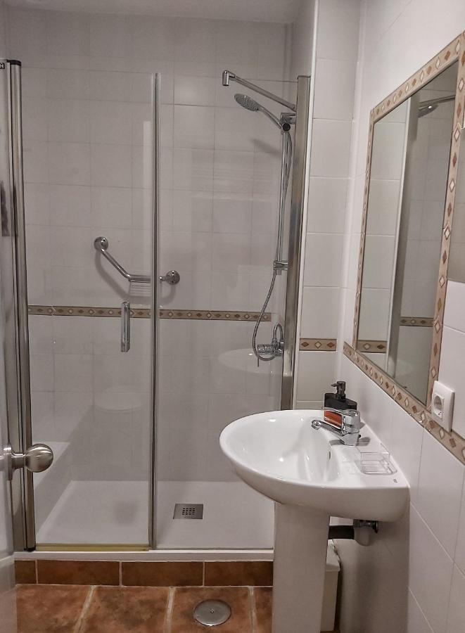Hostal Costa De La Luz Кониль-де-ла-Фронтера Экстерьер фото